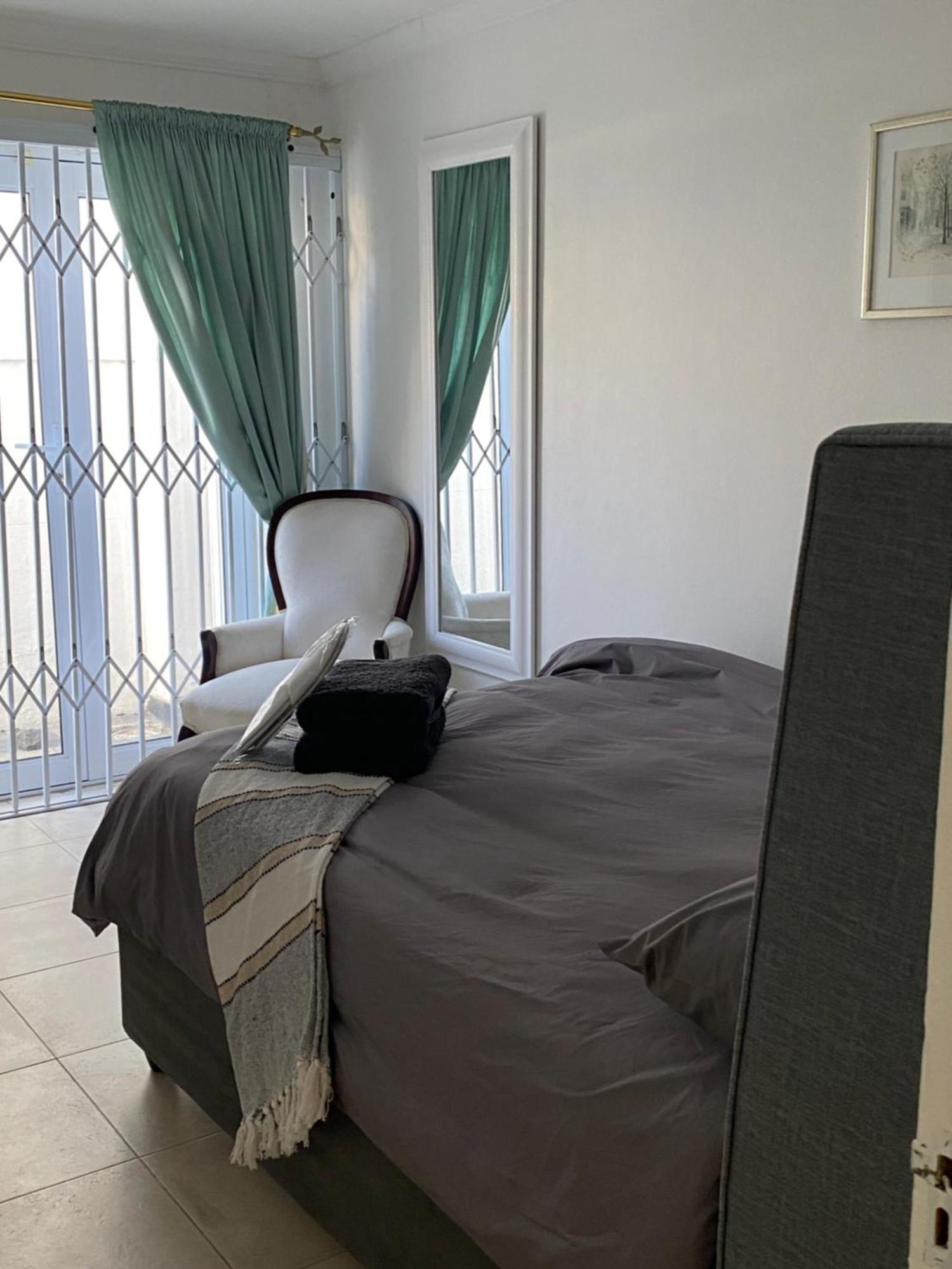 Bed And Breakfast Villa Livadia ケープタウン エクステリア 写真