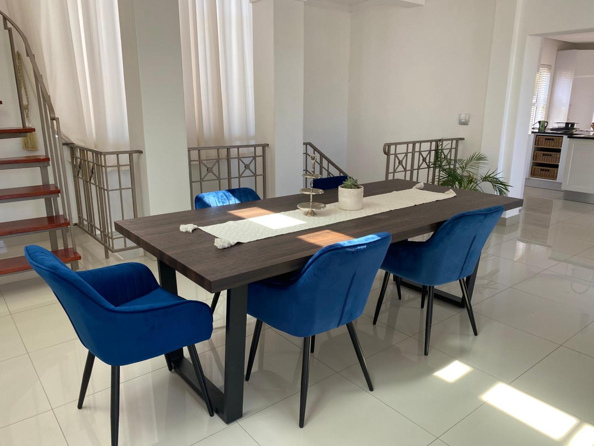 Bed And Breakfast Villa Livadia ケープタウン エクステリア 写真