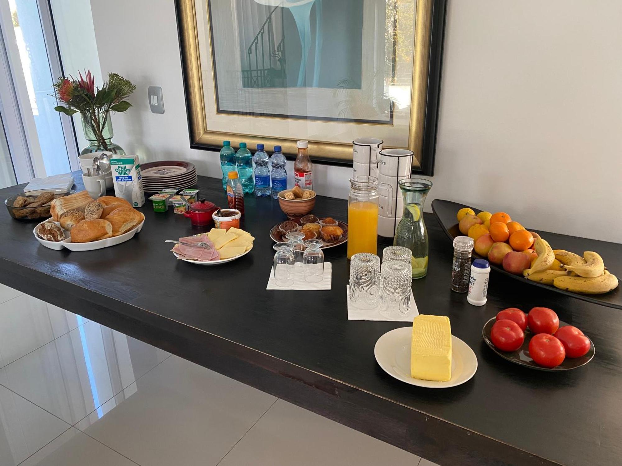 Bed And Breakfast Villa Livadia ケープタウン エクステリア 写真